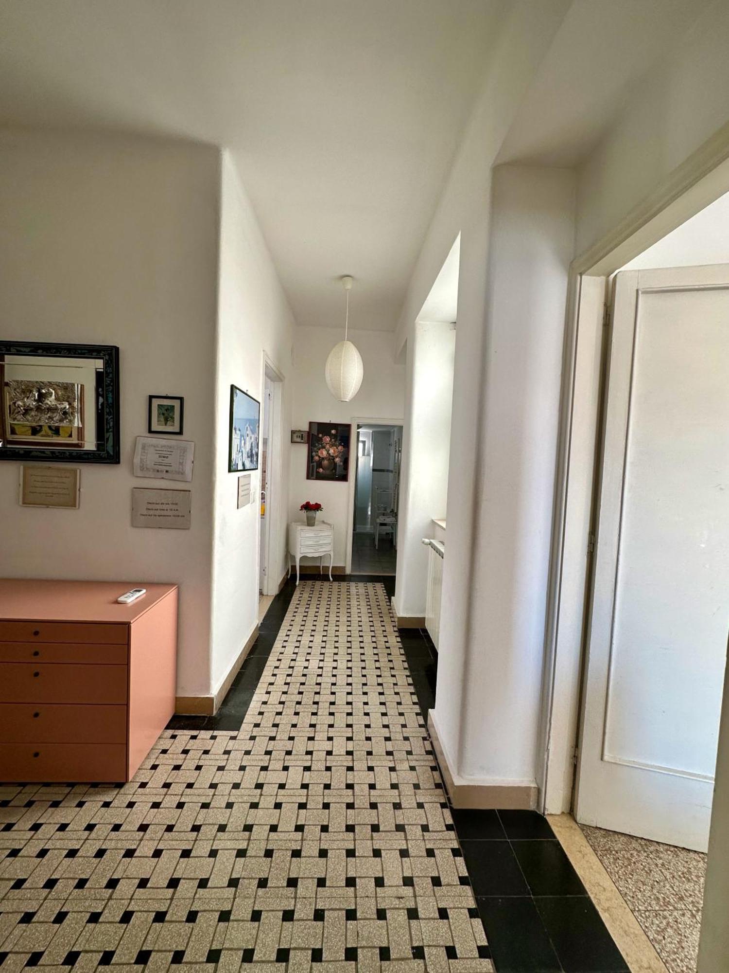 Appartamento Via Trevisani Bari Exteriér fotografie